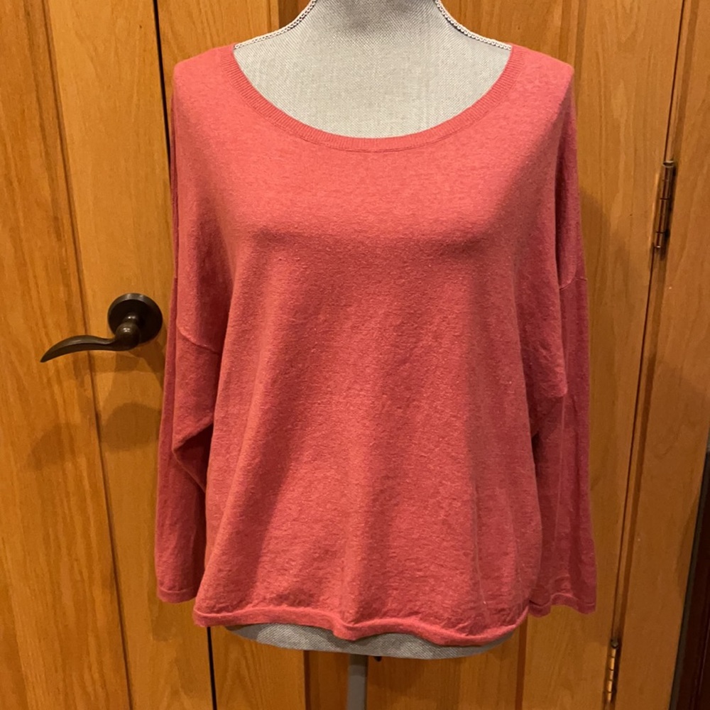 Eileen Fisher organic linens sweater. Beautiful coral color.